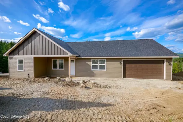 207 Palamino CT, Pinehurst, ID 83850