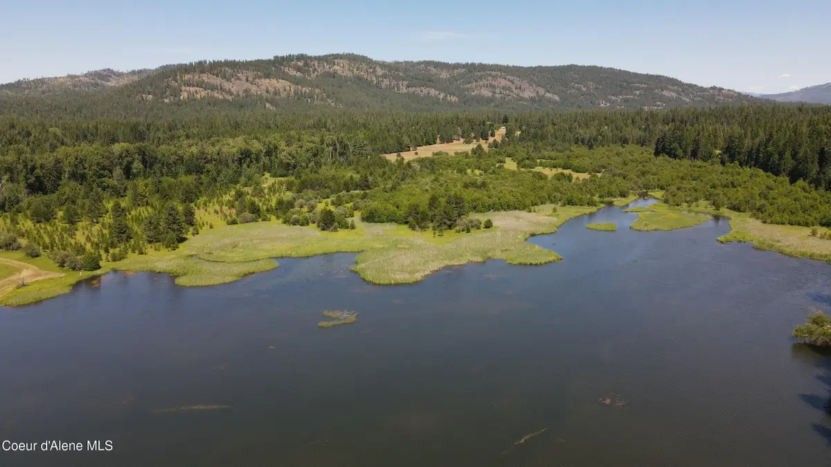 3216 Dufort RD, Sagle, ID 83860 - #1
