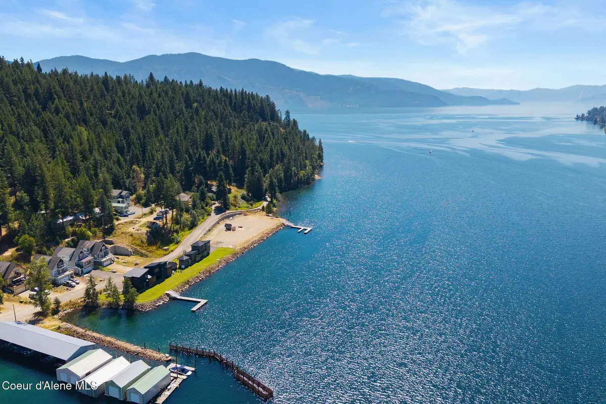 1808 Garfield Bay RD, Sagle, ID 83860 - #1