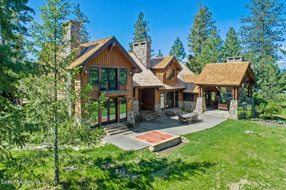 6126 S Gozzer RD, Harrison, ID 83833 - #1