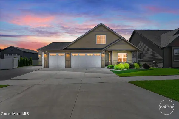 940 W Wayward CIR, Post Falls, ID 83854