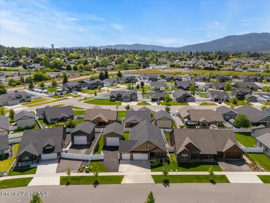940 W Wayward CIR, Post Falls, ID 83854 - #3