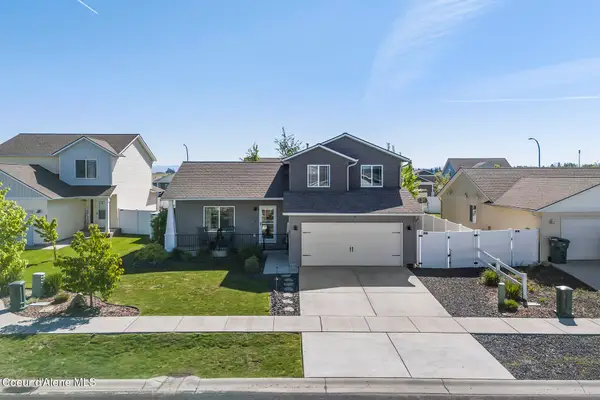 8902 N Mountainshire RD, Post Falls, ID 83854