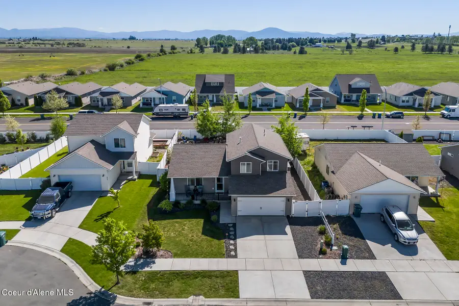 8902 N Mountainshire RD, Post Falls, ID 83854 - #3
