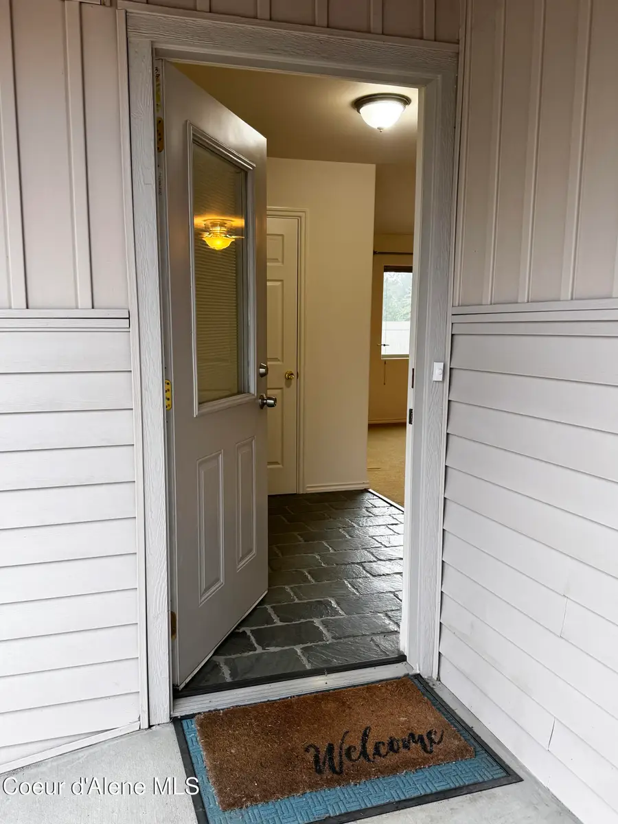 200 Brittany Loop, Kootenai, ID 83840 - #3