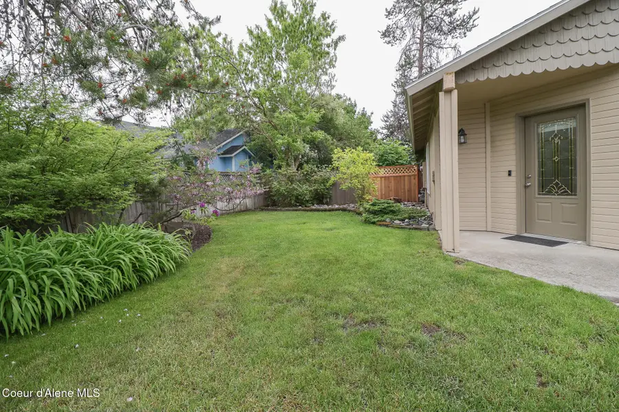 3216 N 13th ST, Coeur Dalene, ID 83815 - #3