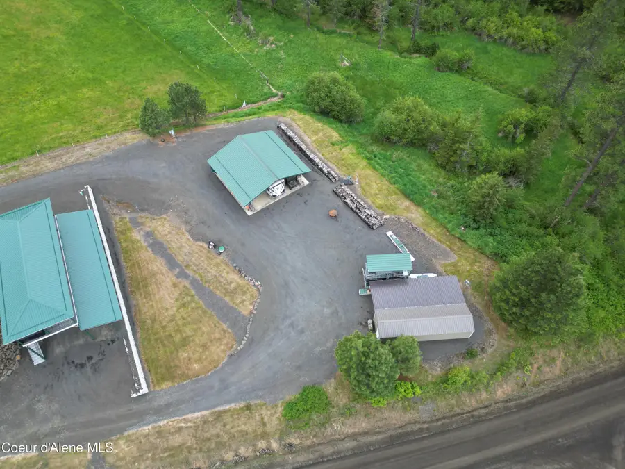 121 Johnston RD, Plummer, ID 83851 - #3