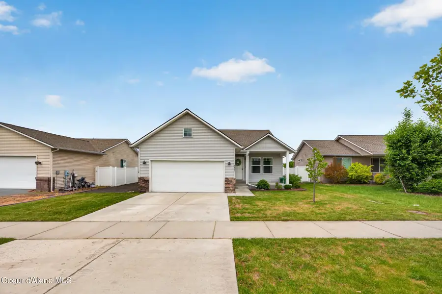 1487 E YELLOWSTONE AVE, Post Falls, ID 83854 - #2