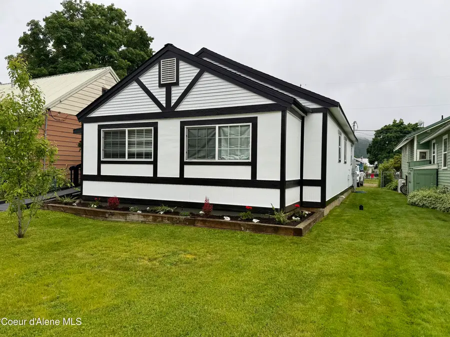 315 W Mullan Ave, Kellogg, ID 83837 - #3