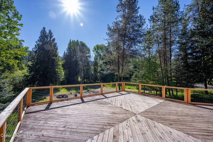 6045 Upper Pack River RD, Sandpoint, ID 83864 - #2