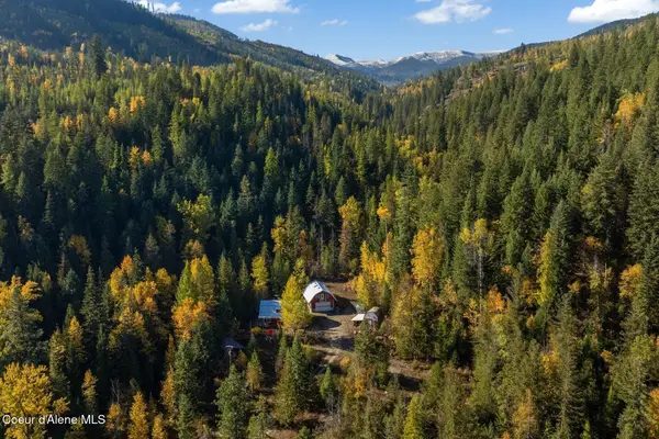 6684 Upper Pack River Rd, Sandpoint, ID 83864