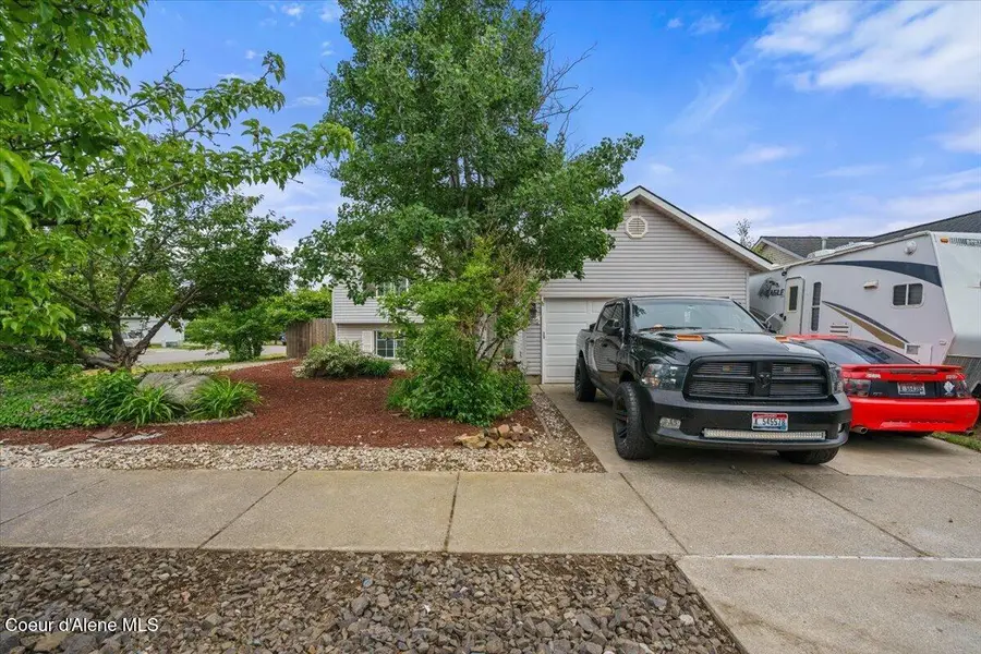 5890 N Dunmoore ST, Coeur Dalene, ID 83815 - #2
