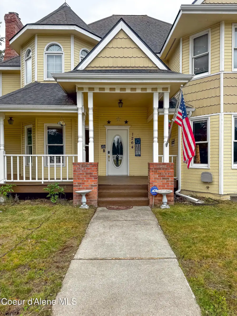 1264 W Garwood RD, Rathdrum, ID 83858 - #3