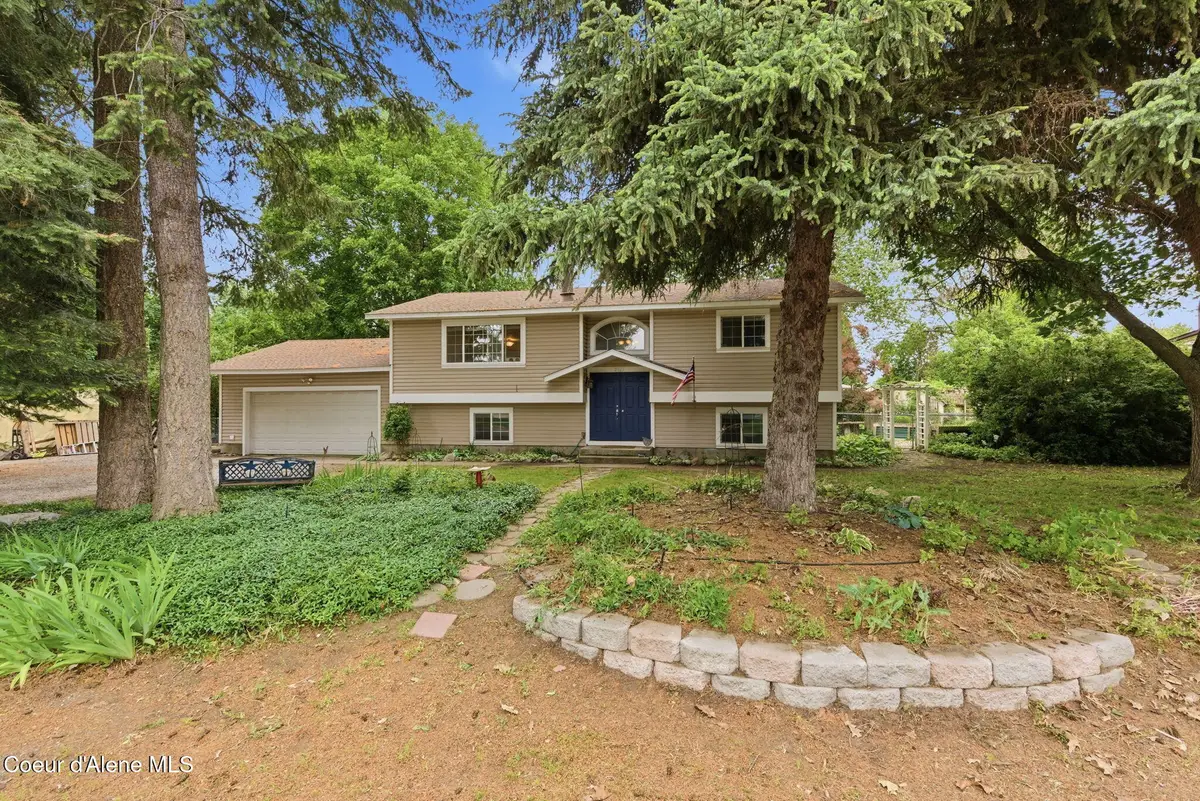 2025 W Saint Emilion DR, Hayden, ID 83835 - #1