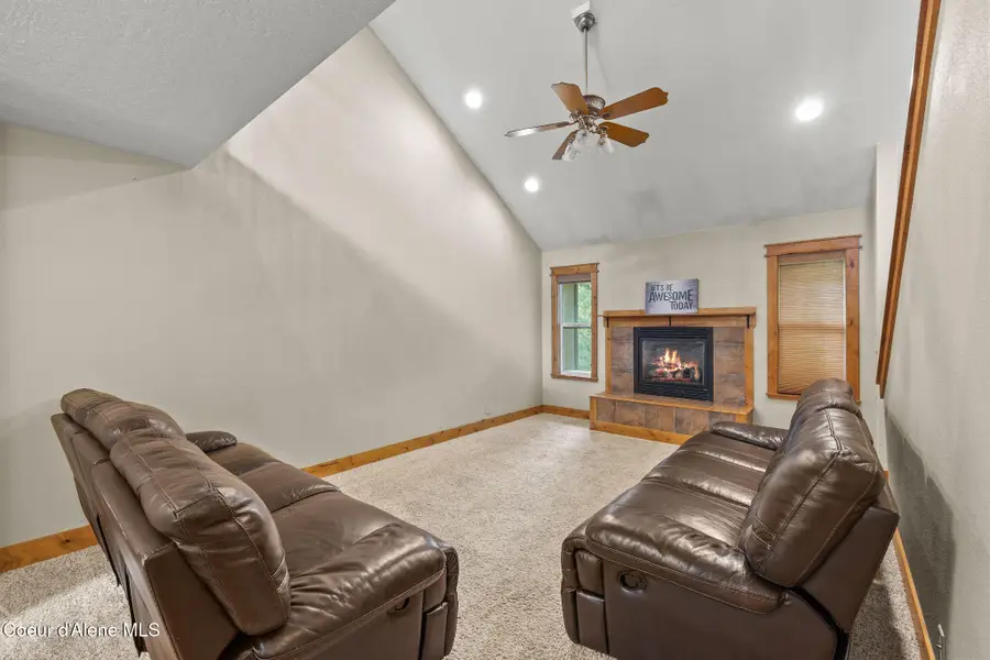 981 E Loch Lomond CT, Hayden, ID 83835 - #3
