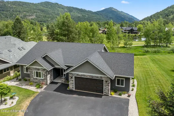125 Golfview LN, Sandpoint, ID 83864