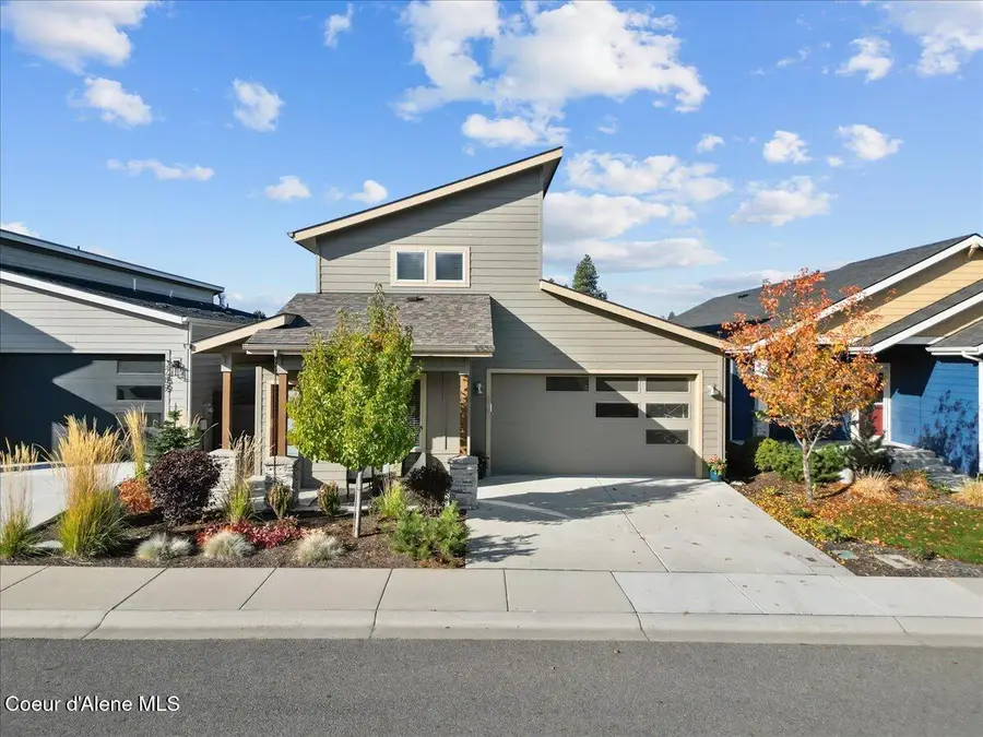 3299 N Rosalia RD, Coeur Dalene, ID 83814 - Image #2