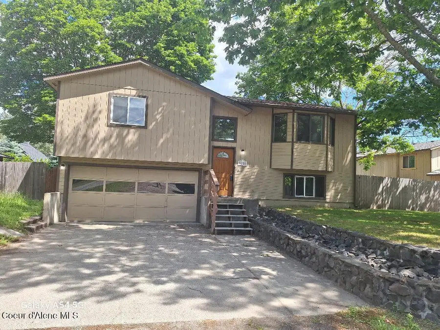 9704 N Hillview DR, Hayden, ID 83835 - #2