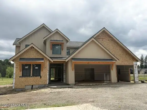 1008 E STEEPLE CHASE RD, Hayden, ID 83835