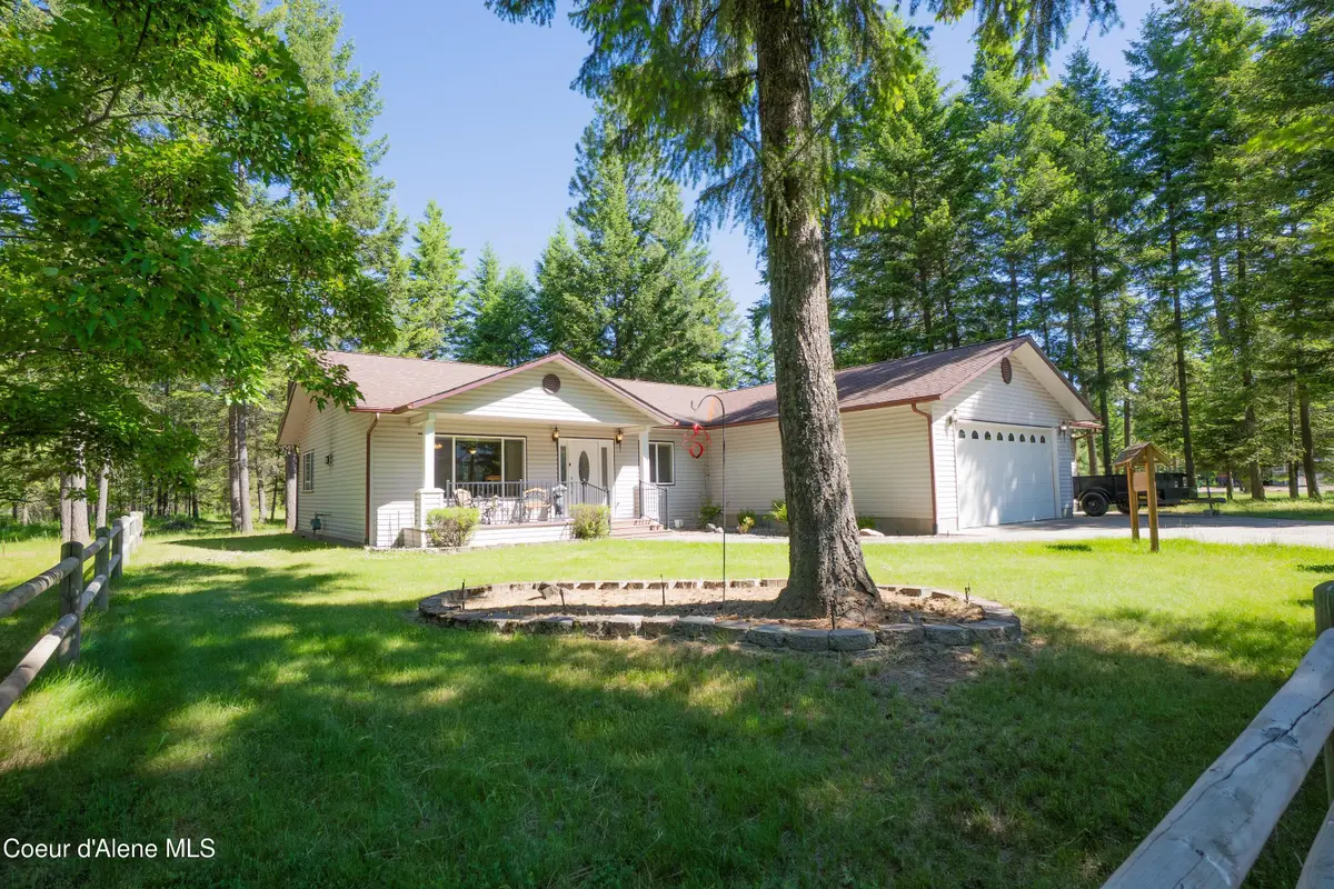 14 Whispering LN, Moyie Springs, ID 83845 - #1