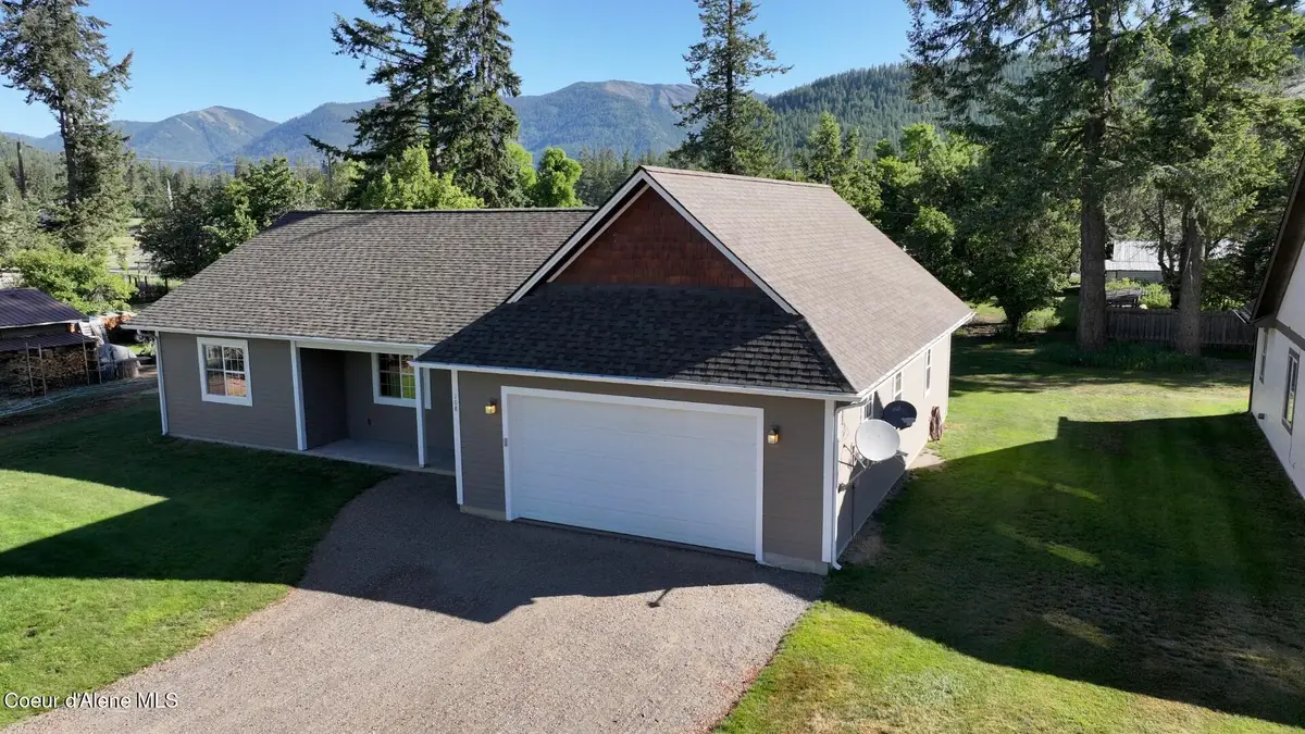 108 W 9th AVE, Clark Fork, ID 83811 - #1