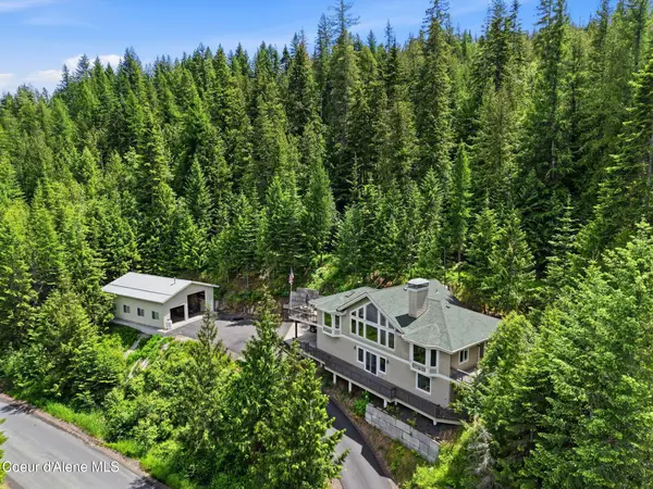 18759 S Watson Rd, Coeur d'Alene, ID 83814