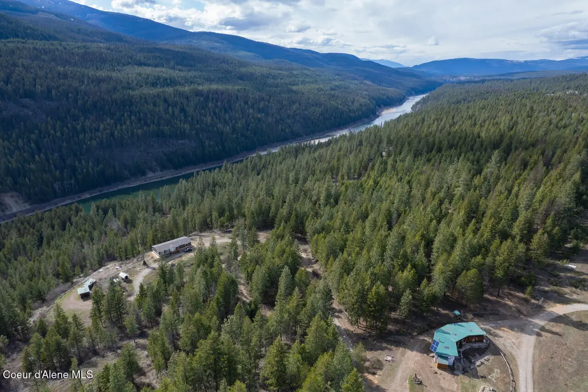 79714 Hwy 2, Moyie Springs, ID 83845 - #1
