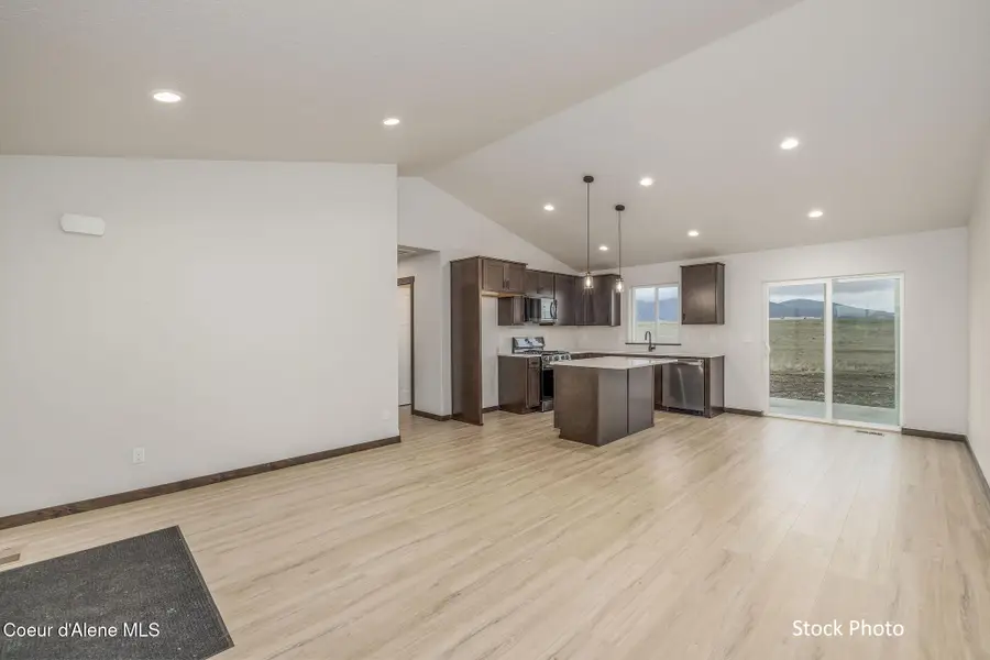 11694 N SIMMONS LN, Rathdrum, ID 83858 - #2