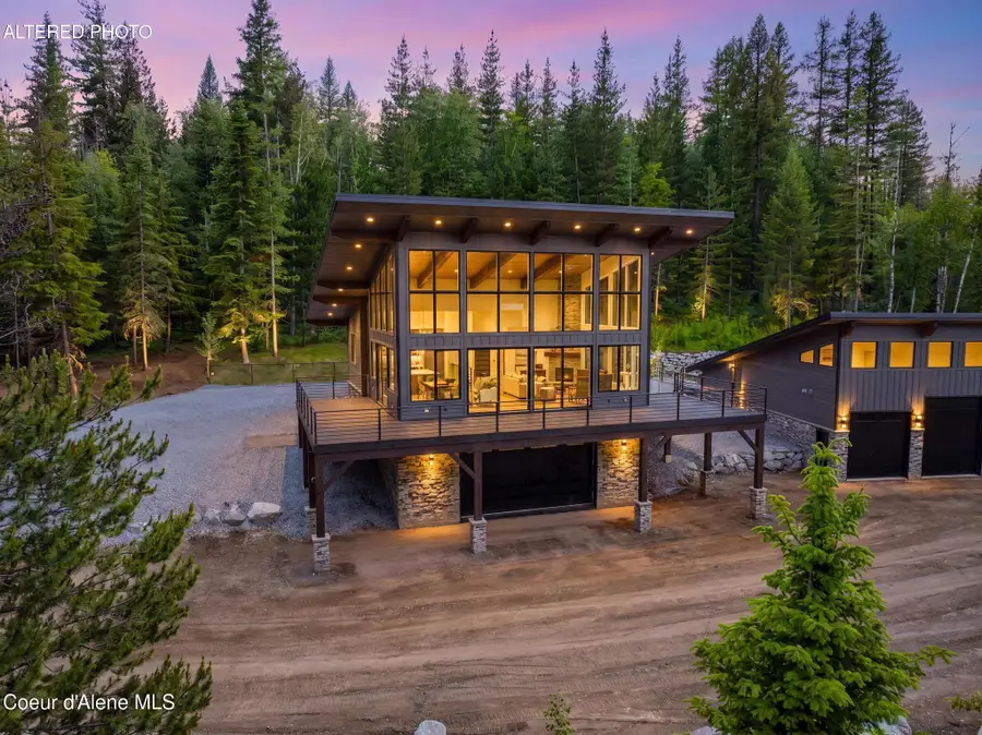 2282 N North Center Valley RD, Sandpoint, ID 83864 - #3