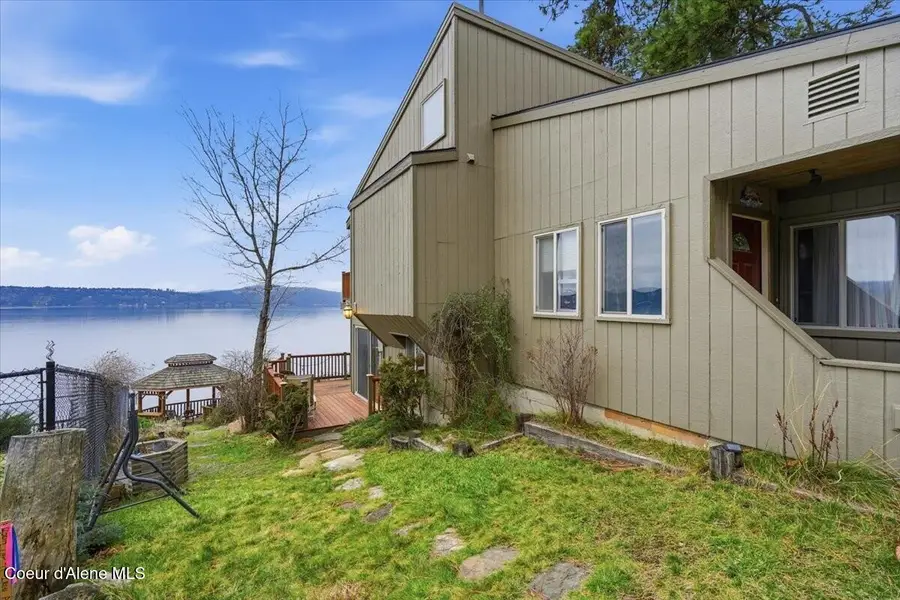 2395 S Silver Beach Rd, Coeur Dalene, ID 83814 - #2