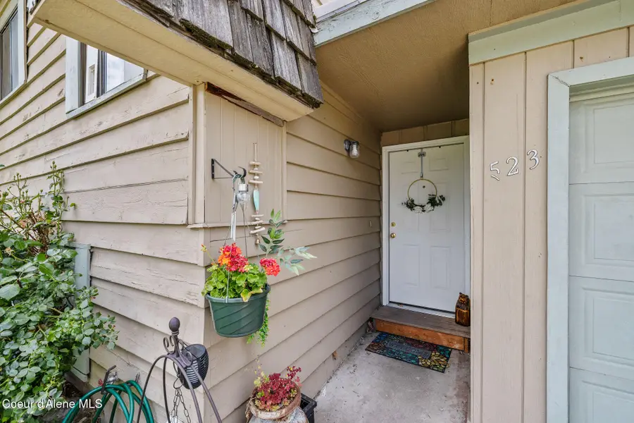 523 & 525 N 21st St, Coeur Dalene, ID 83814 - #3