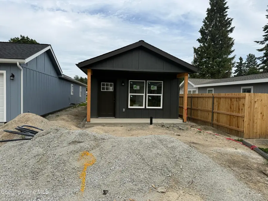 238 Ash St, Ponderay, ID 83852 - #2
