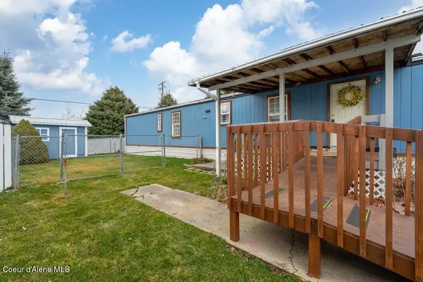 2243 W Gueneveres WAY, Post Falls, ID 83854