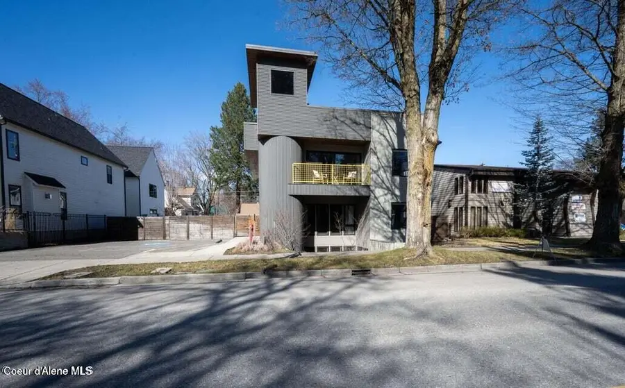 915 E Sherman Ave #C, Coeur Dalene, ID 83814 - #3
