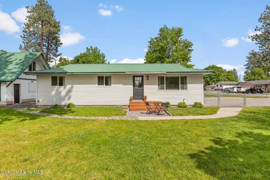413 E 9th AVE, Post Falls, ID 83854 - #2