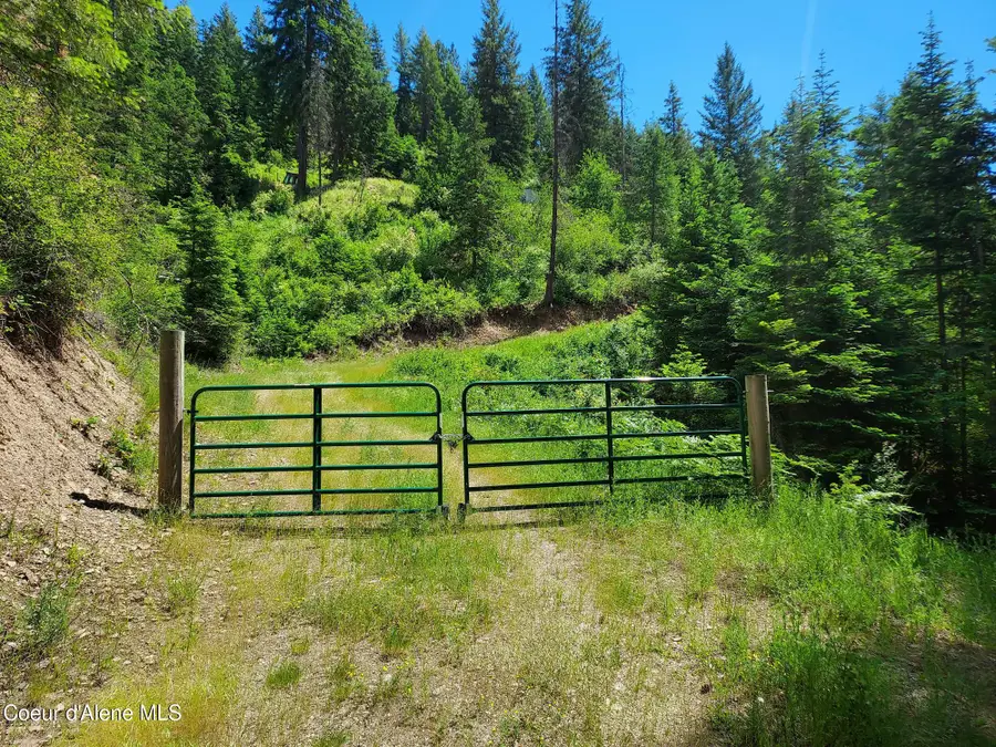 2674 S SLED RD., Coeur D Alene, ID 83814 - #2