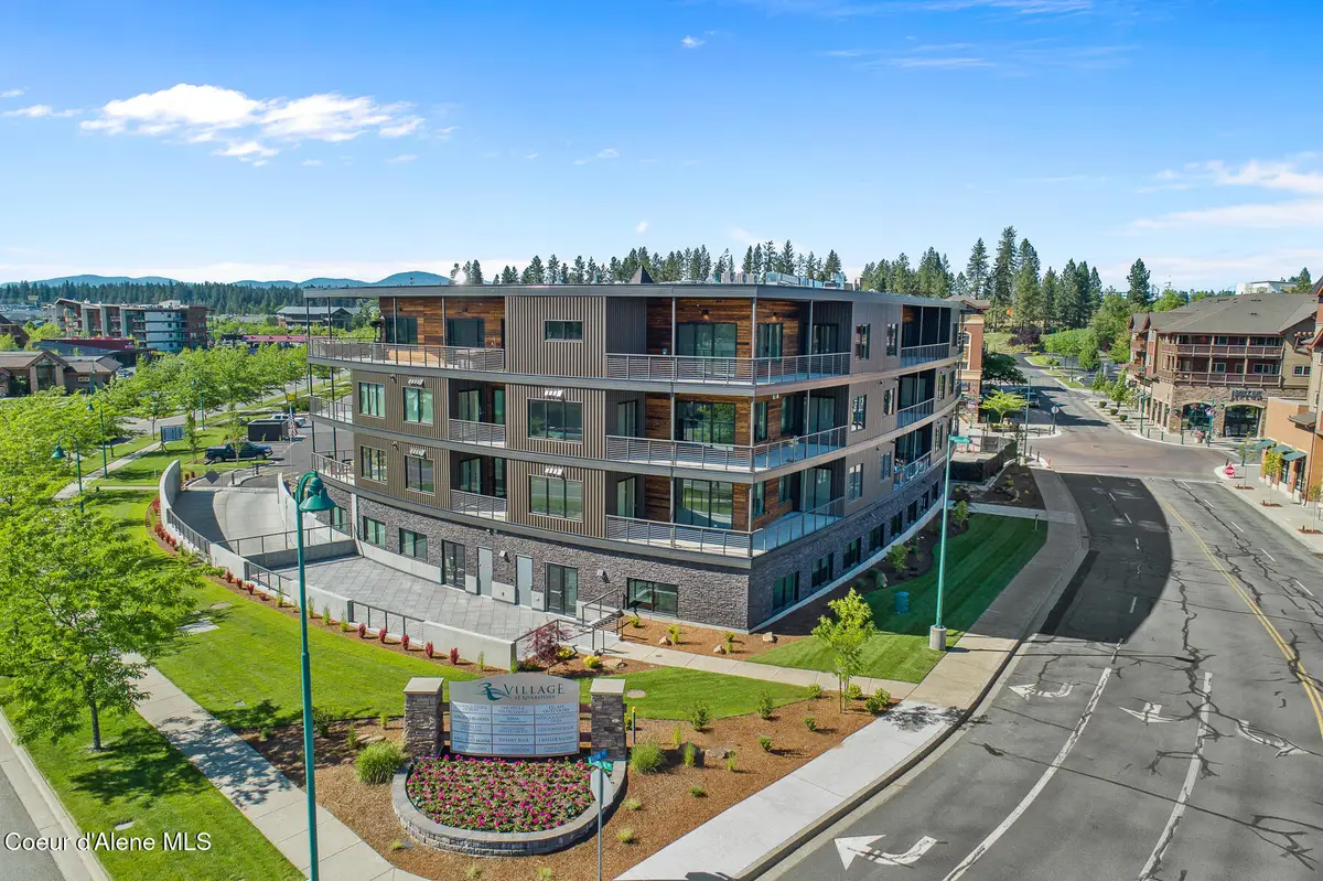 1579 W RIVERSTONE DR #205, Coeur Dalene, ID 83814 - #1