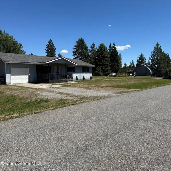 6075 E Bertsch AVE, Athol, ID 83801