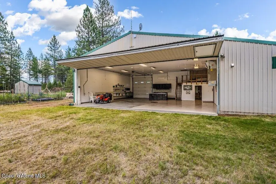 5525 W Coeur Dalene DR, Spirit Lake, ID 83869 - #2