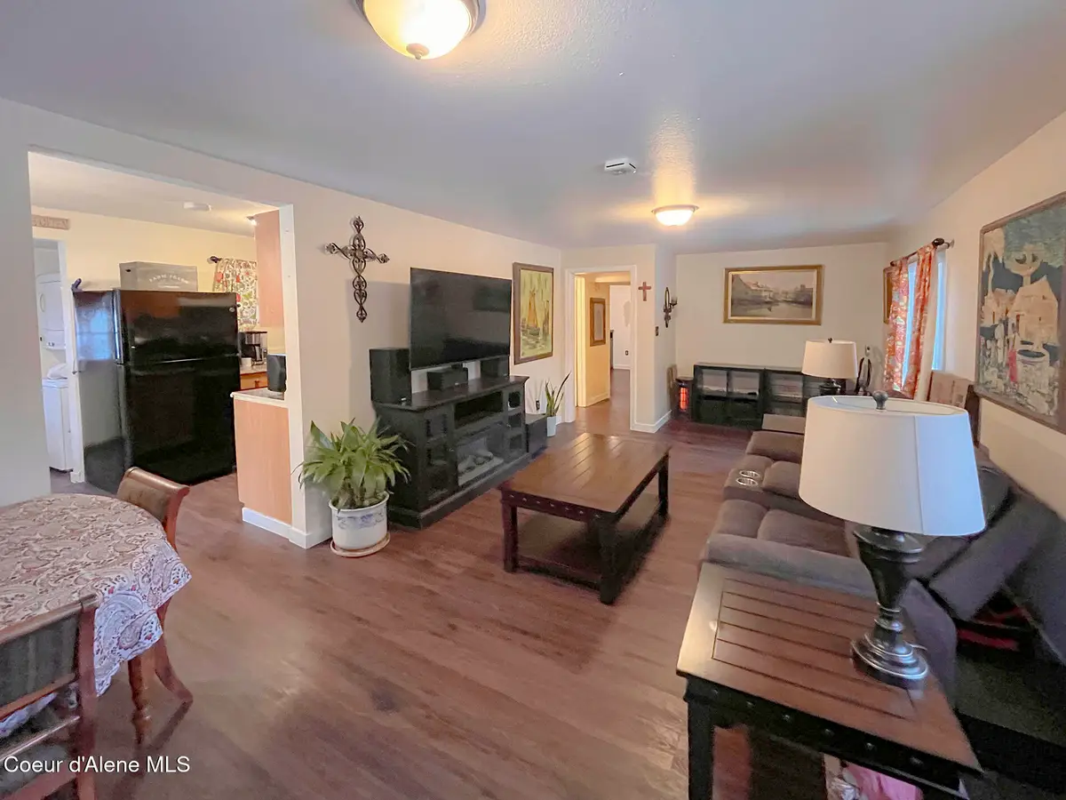 104 N Mill ST, Clark Fork, ID 83811 - Image #1