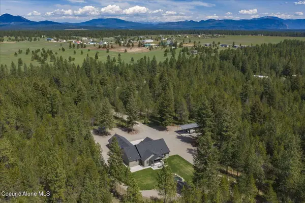 2500 E Marnett RD, Athol, ID 83801
