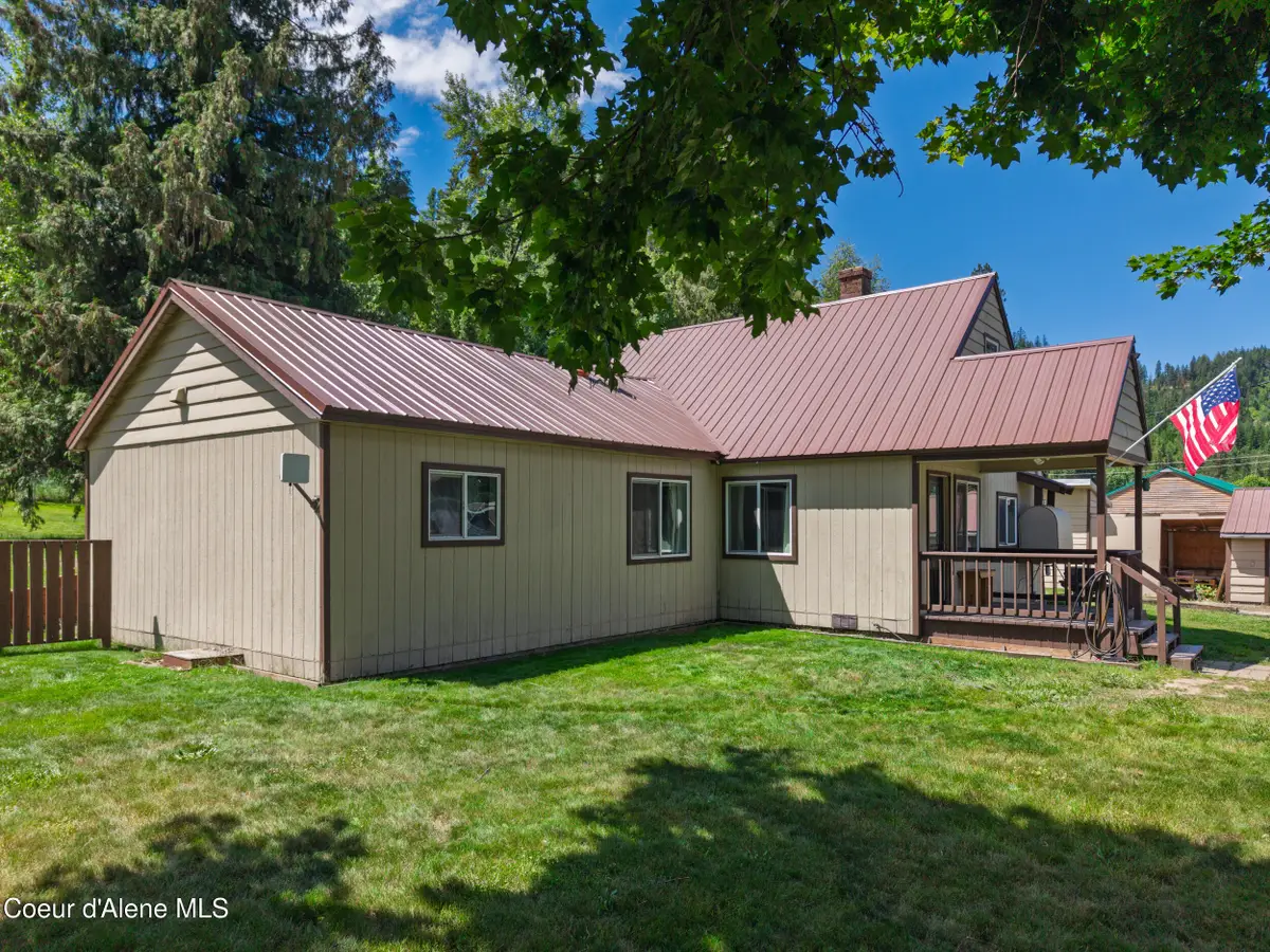 2015 Washington AVE, Saint Maries, ID 83861 - #1