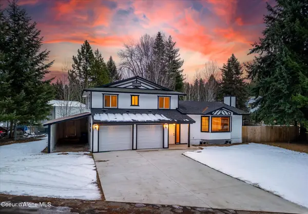 6933 W Tesemini DR, Spirit Lake, ID 83869