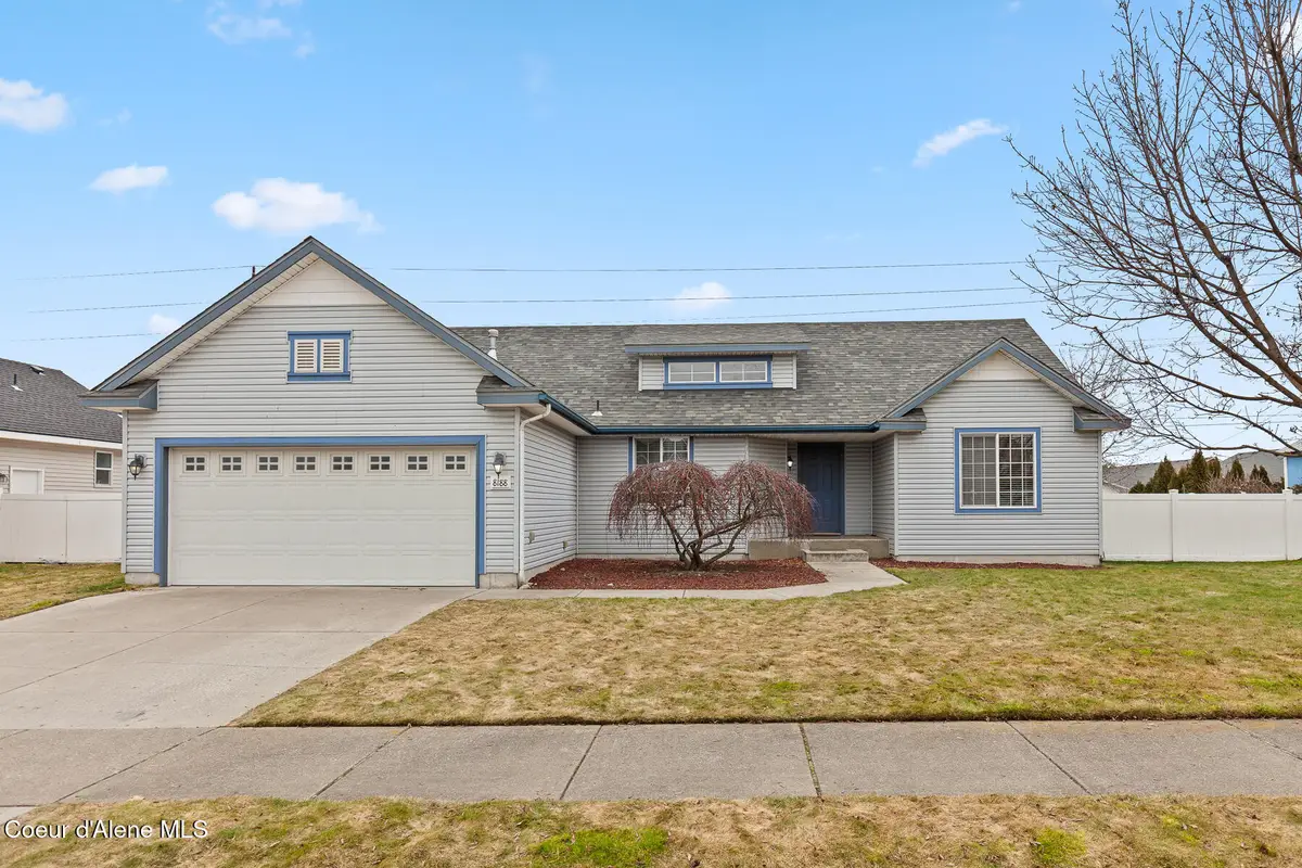 8188 N Ainsworth DR, Hayden, ID 83835 - Image #1