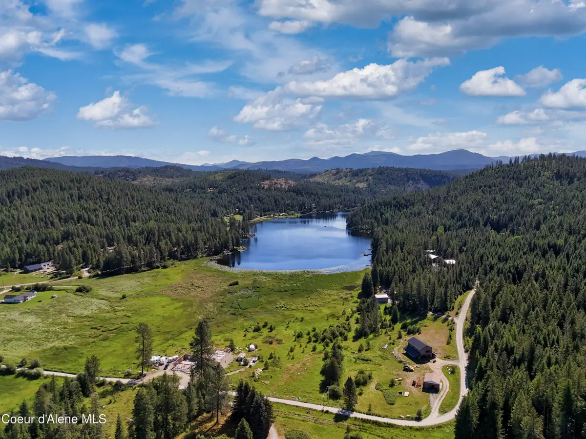 447 S Beaver Lake RD, Athol, ID 83801 - #1