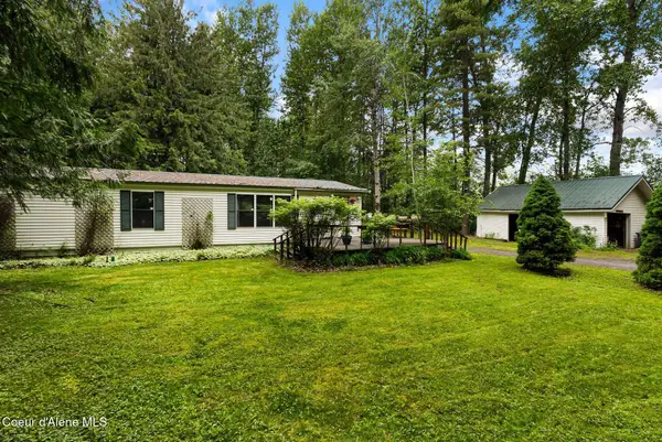 2409&2413 N Boyer AVE, Sandpoint, ID 83864