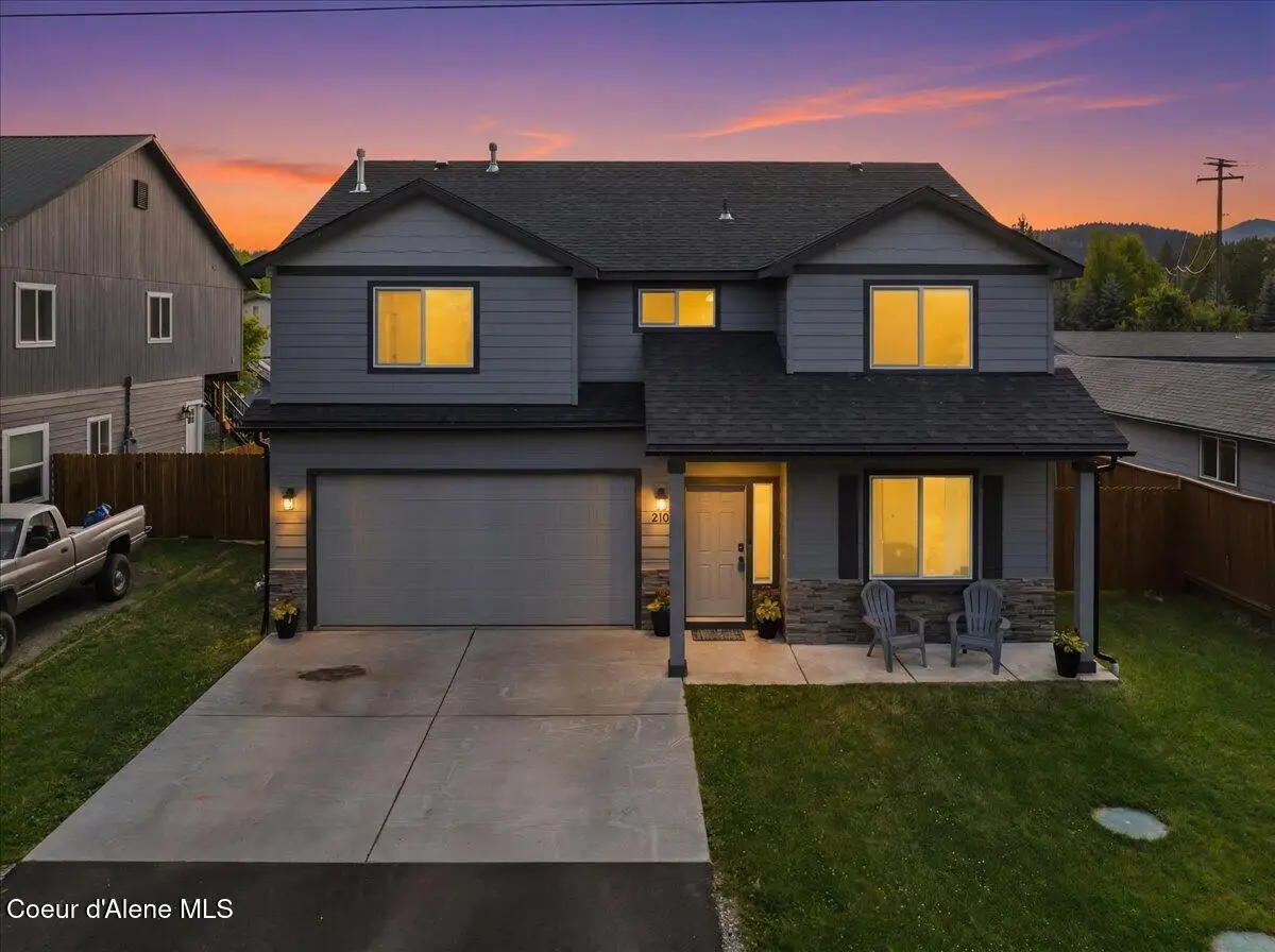 210 4th ST, Dover, ID 83825 - #1