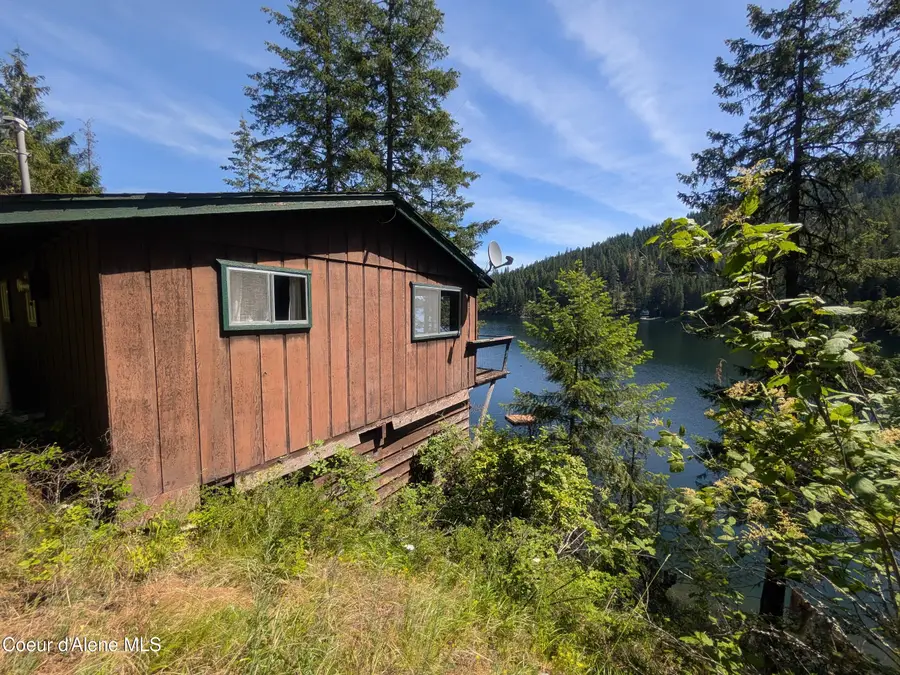 15886 S Spirit Lake RD, Spirit Lake, ID 83869 - #3
