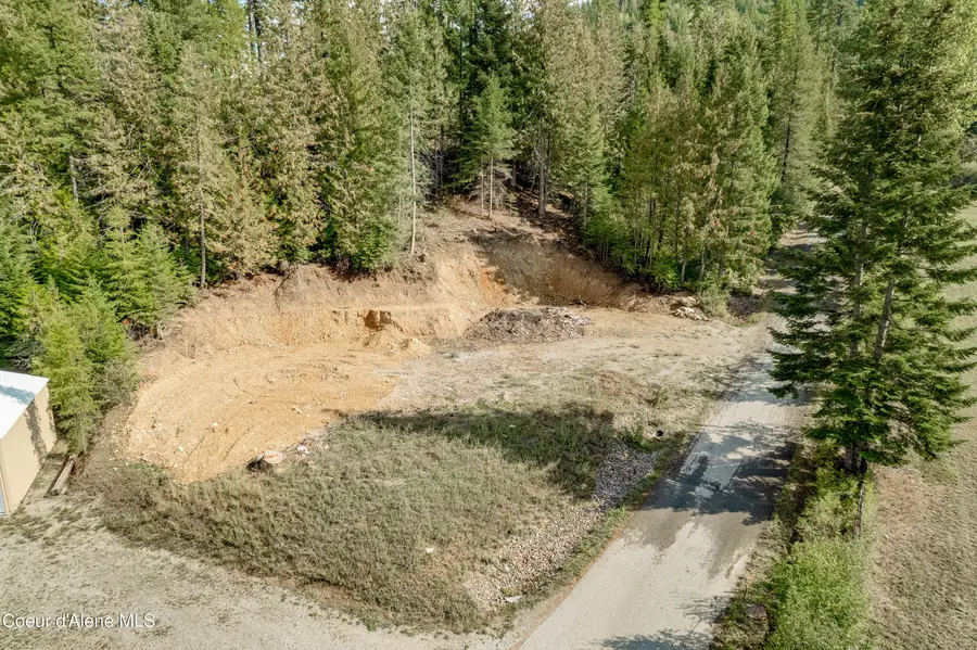 601 8th St, Mullan, ID 83846 - #2