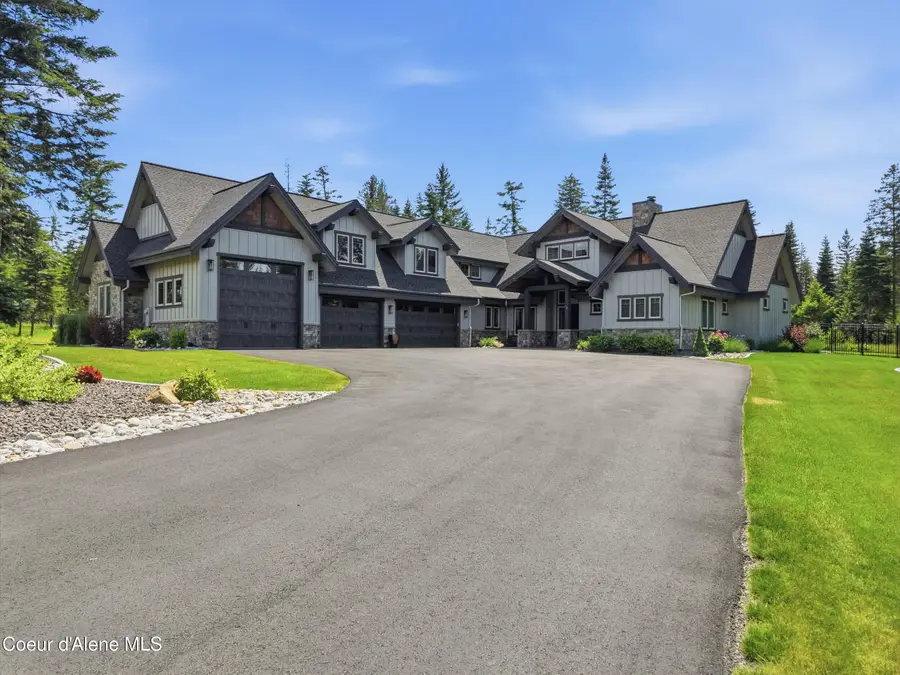 2117 E Amulet Cir, Rathdrum, ID 83858 - #2